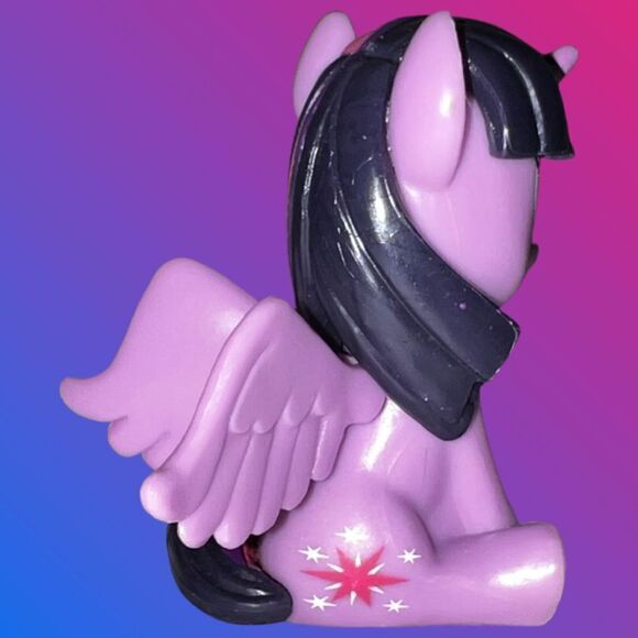 Lot #13 My Little Pony Rainbow Dash, Rarity, Pinkie Pie, Twilight Sparkle - Picture 3 of 9